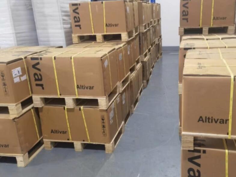 ATV610C11N4Z 3P 110KW 380-460V, EMC, optional panel