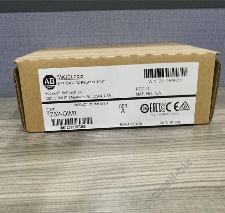 1762-OW8 Allen Bradley MicroLogix 8 Point Relay Output Module Brand new Fast shipping