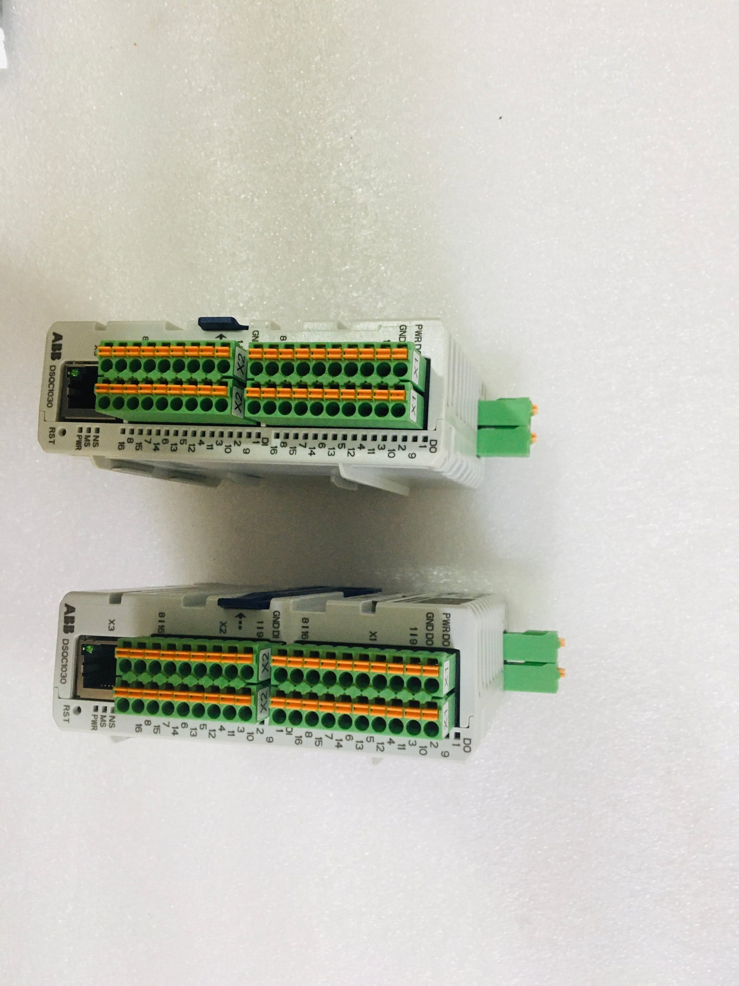 DSQC1030 3HAC058663-001 ABB I/O Expansion Module DSQC1030 New