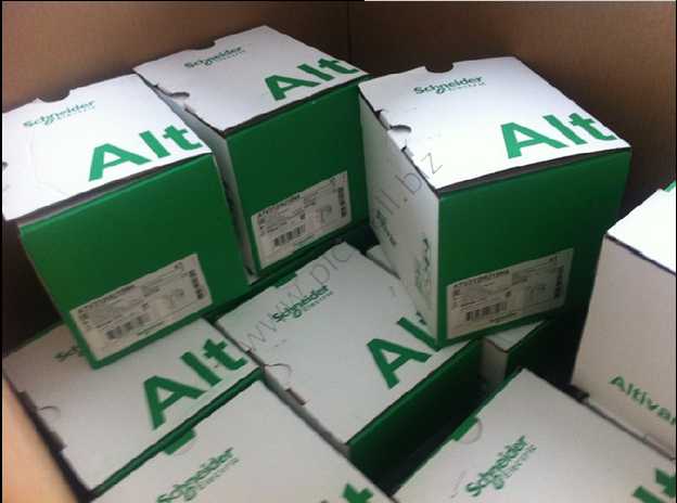 ATV71HU40N4Z Schneider variable speed drive ATV71 - 4kW NEW IN BOX