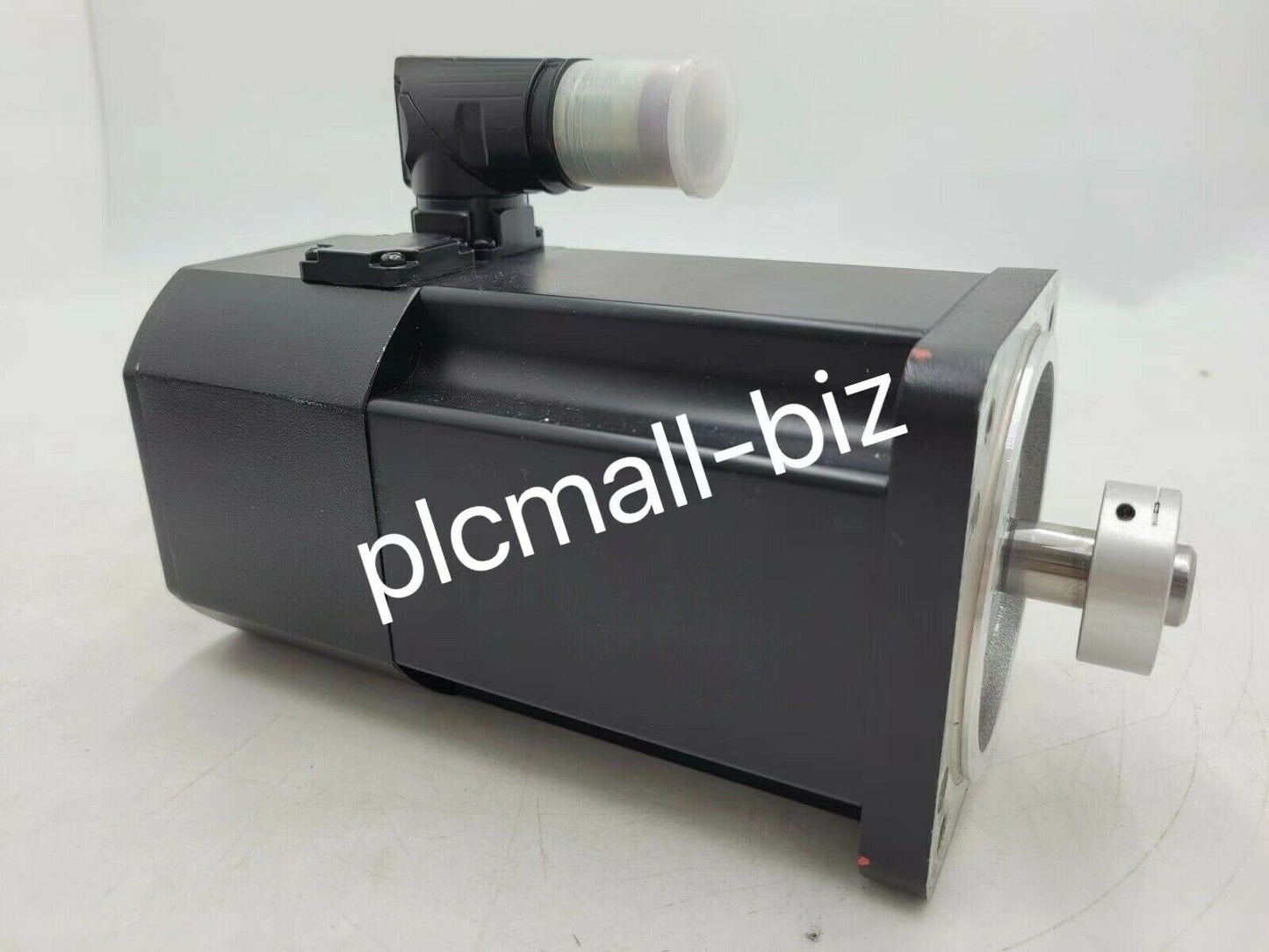 8LSA35.DB030S100-3 B&R Servo Motor Brand New
