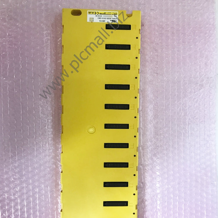 A03B-0819-C002 Fanuc I/O base module slot New in box