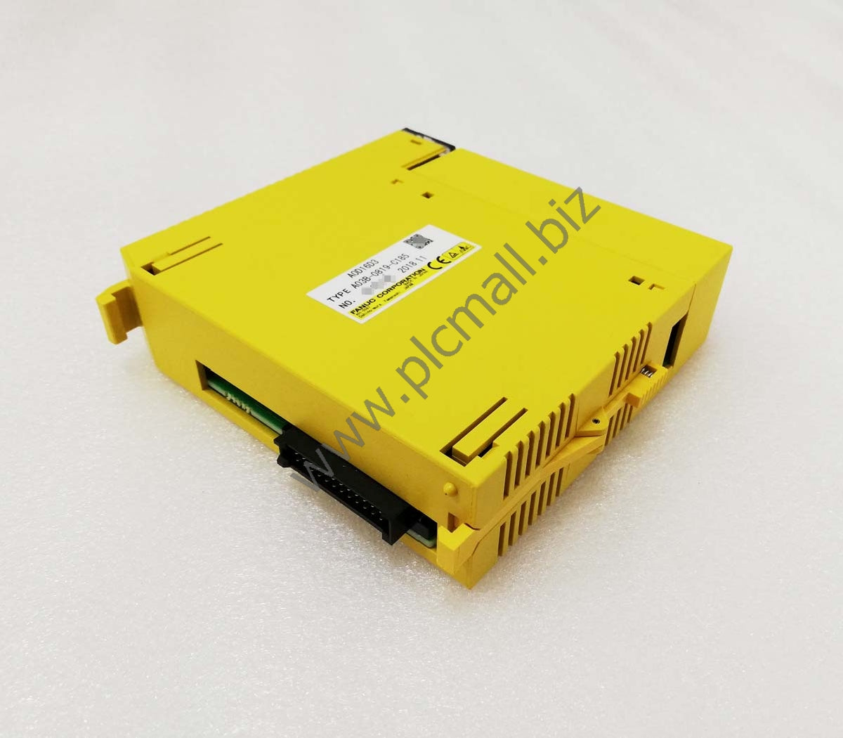 A03B-0819-C185 Fanuc IO board output module New in box
