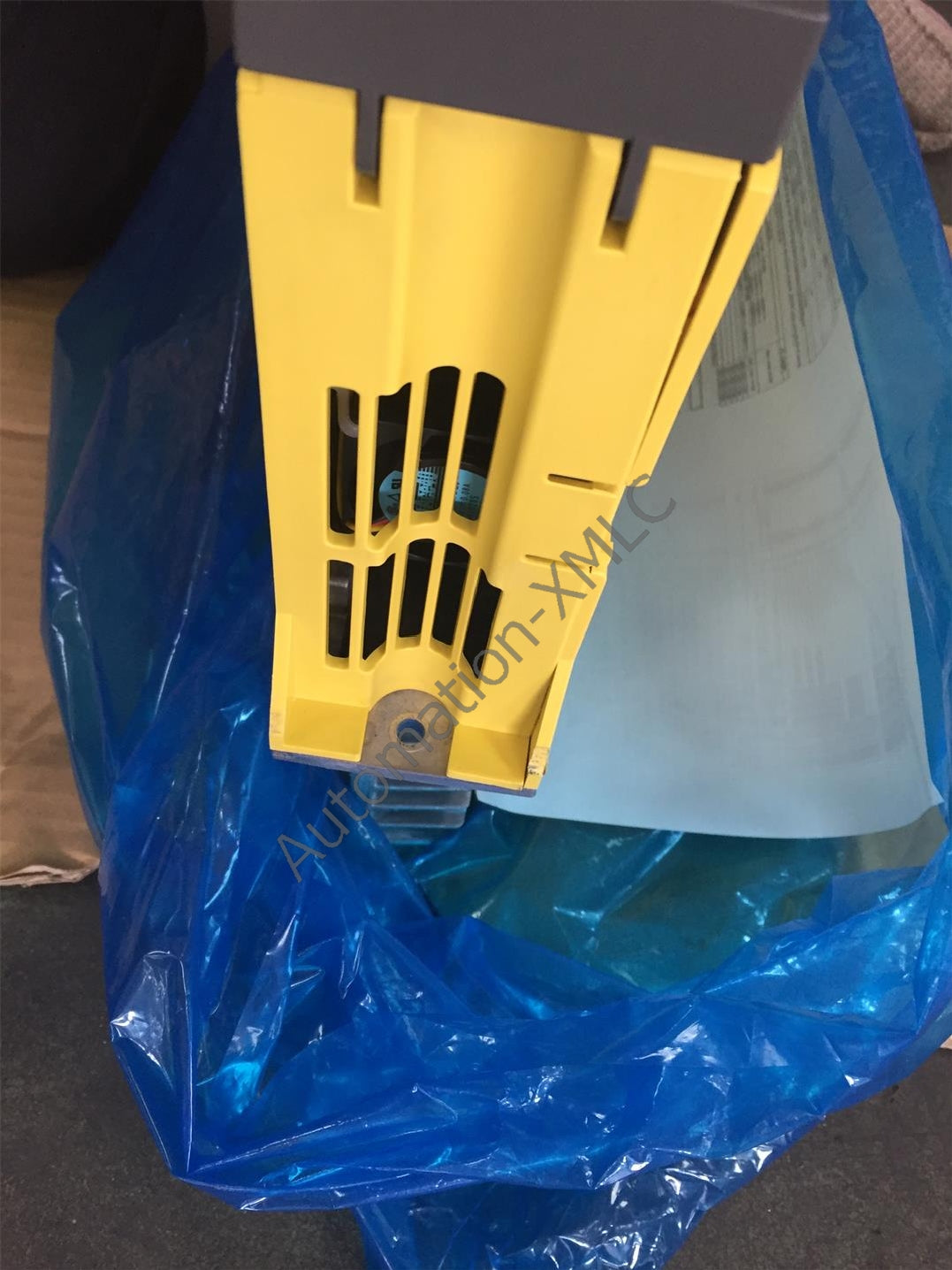 A06B-6079-H205 Fanuc Servo drive 3.9KW 230V New in box