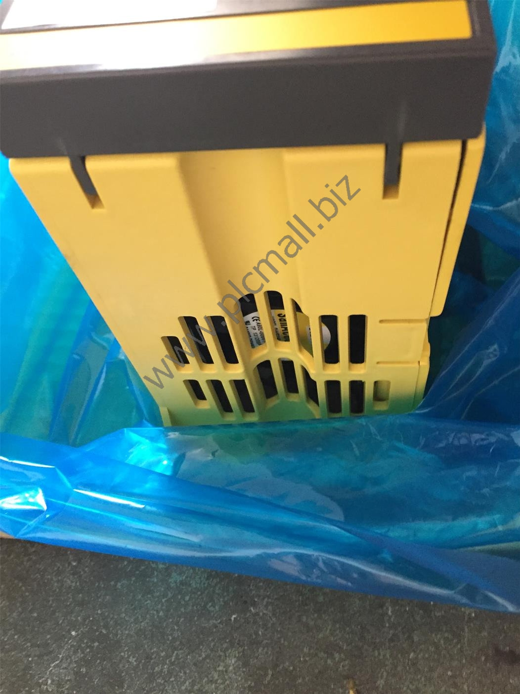 A06B-6079-H301 Fanuc Servo drive Amplifier 1.85KW 230V New in box