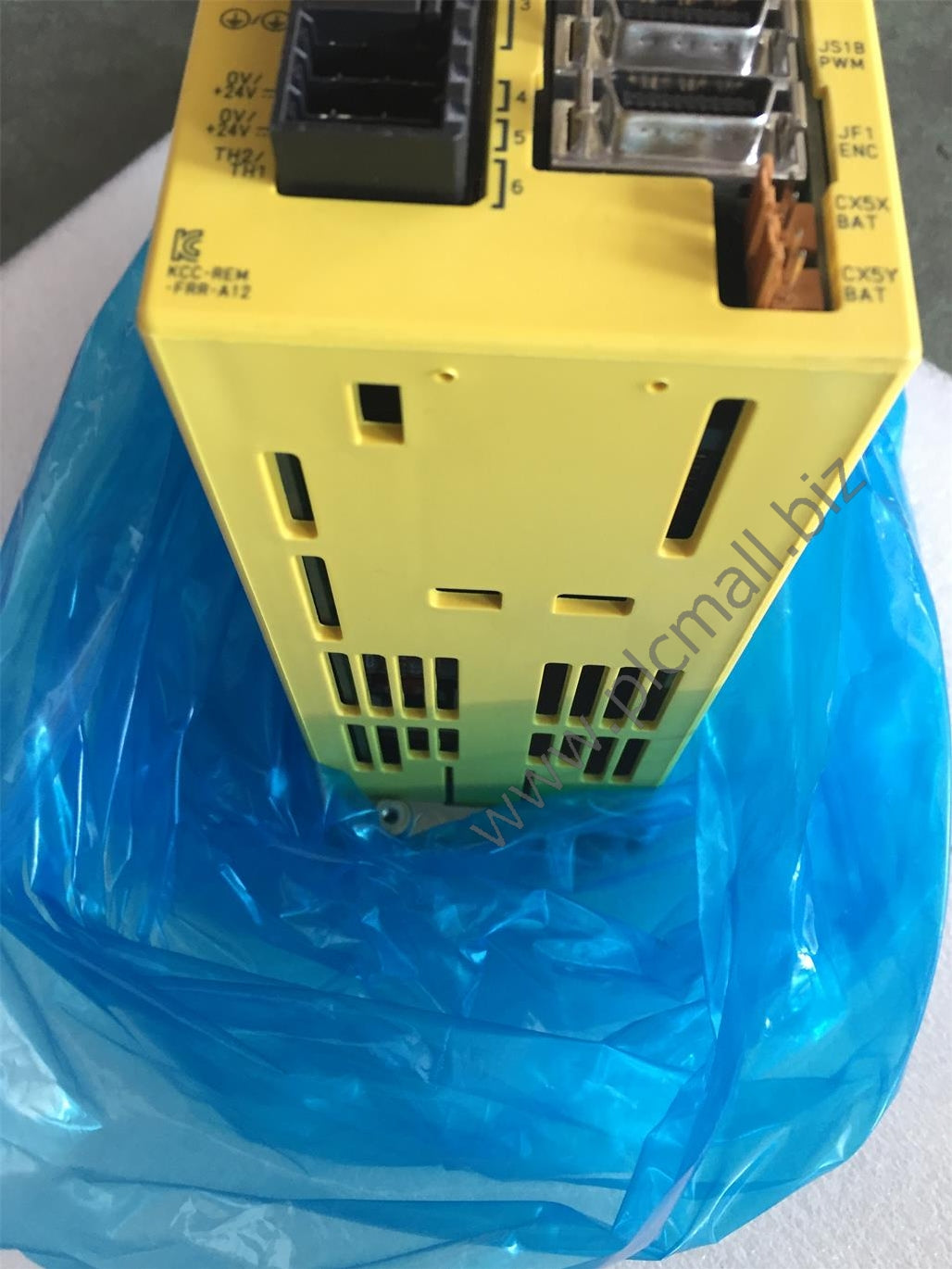 A06B-6093-H102 Fanuc Servo drive SERVO AMPLIFIER UNIT New in box