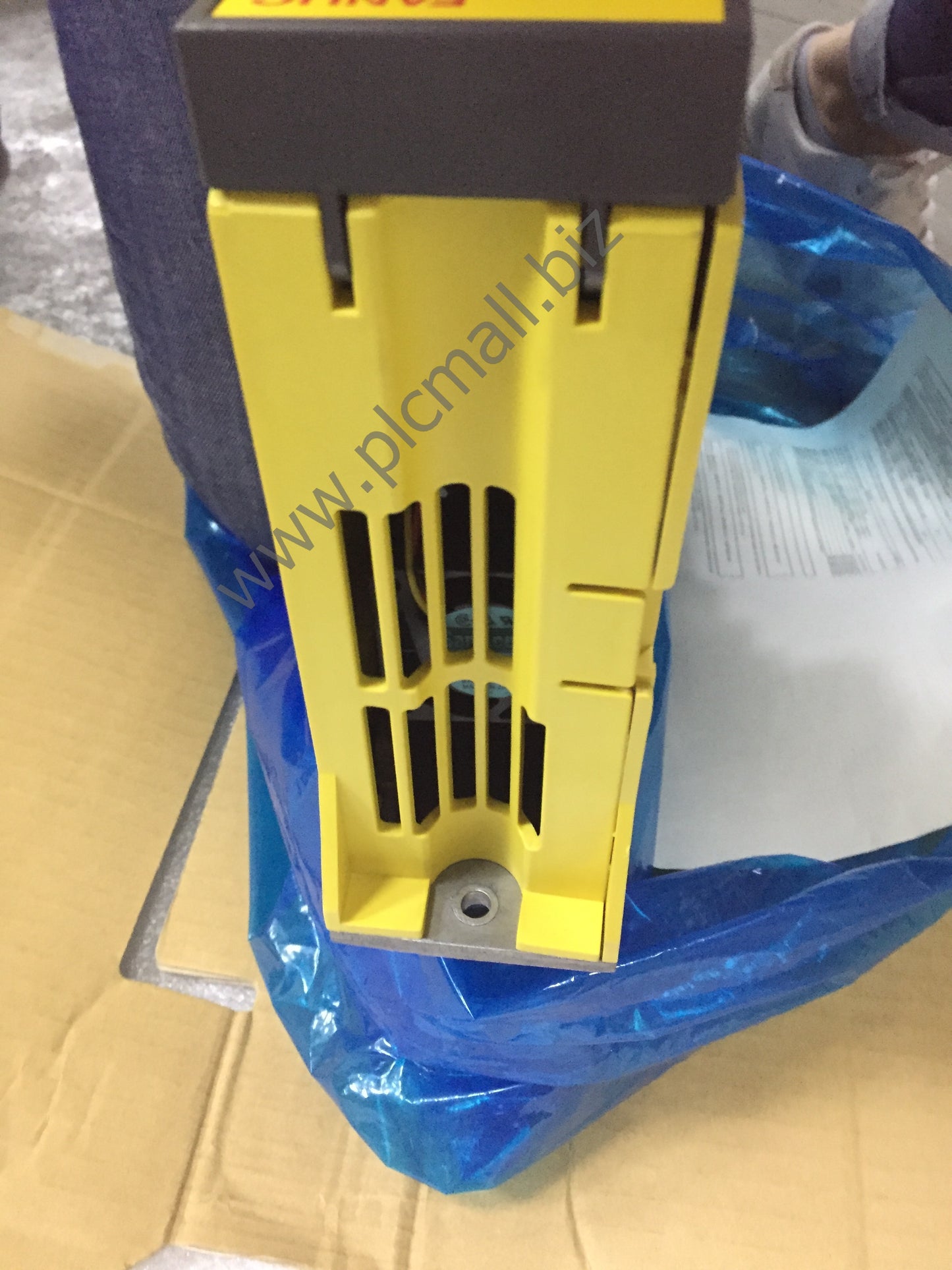 A06B-6096-H206 Fanuc Servo drive Amplifier 5.3KW 230V New in box