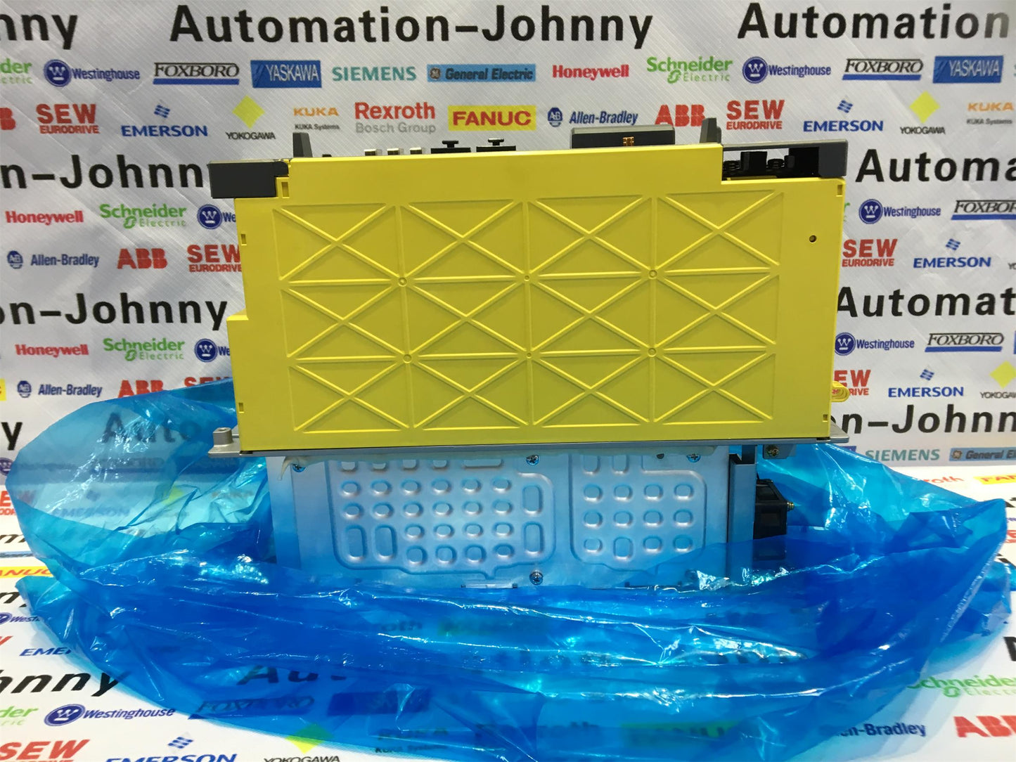 A06B-6114-H207 Fanuc Servo drive aiSV 40/40 New in box