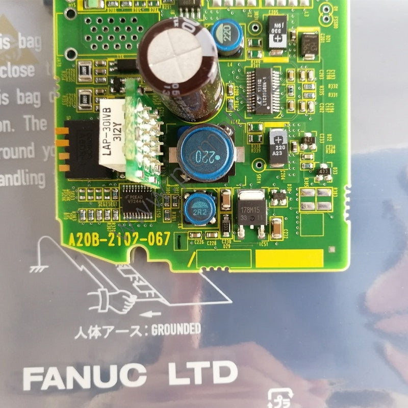 A20B-2102-0671 Fanuc CNC machine tool PCB circuit board servo side board New in box