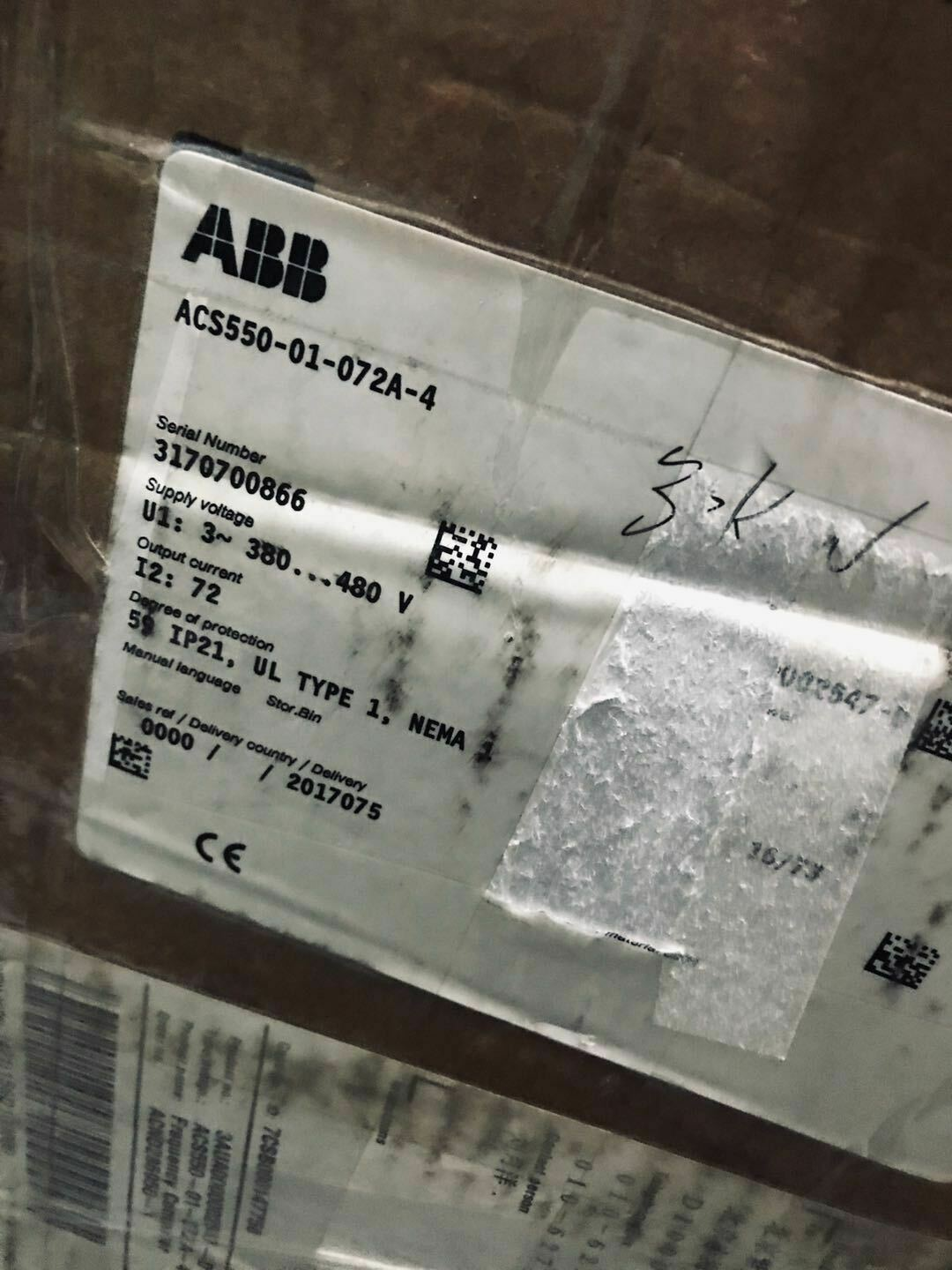 ACS550-01-072A-4 ABB Inverter Brand New(The packaging is a bit damaged)