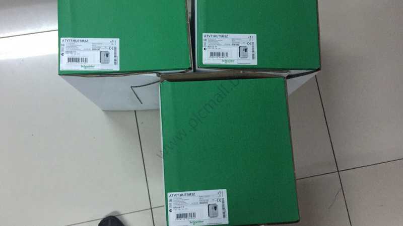ATV71HU40N4Z Schneider variable speed drive ATV71 - 4kW NEW IN BOX