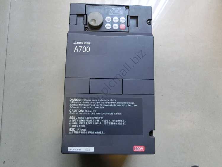 FR-A740-2.2K-CHT Mitsubishi inverter 380V Fast transportation USED