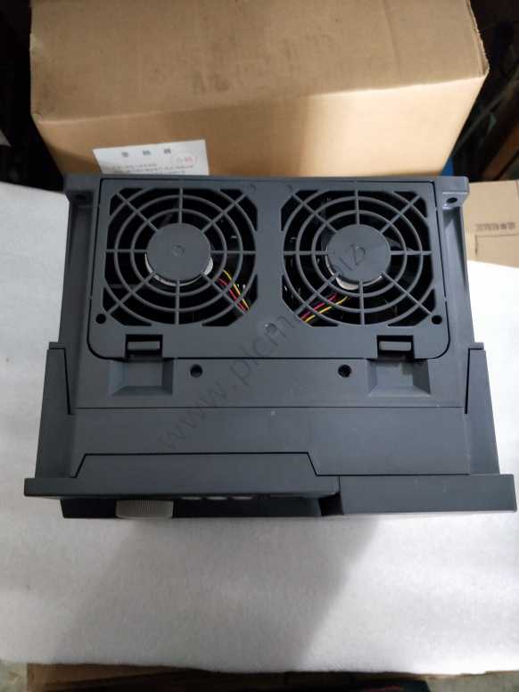 FR-A740-7.5K-CHT Mitsubishi inverter 380V Fast transportation Used