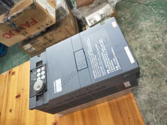 FR-F740-1.5K-CHT1 Mitsubishi inverter 380V Fast transportation Used