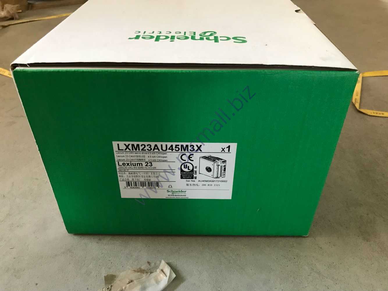 LXM23AU45M3X Schneider-Servo Drive NEW IN BOX Fast transportation