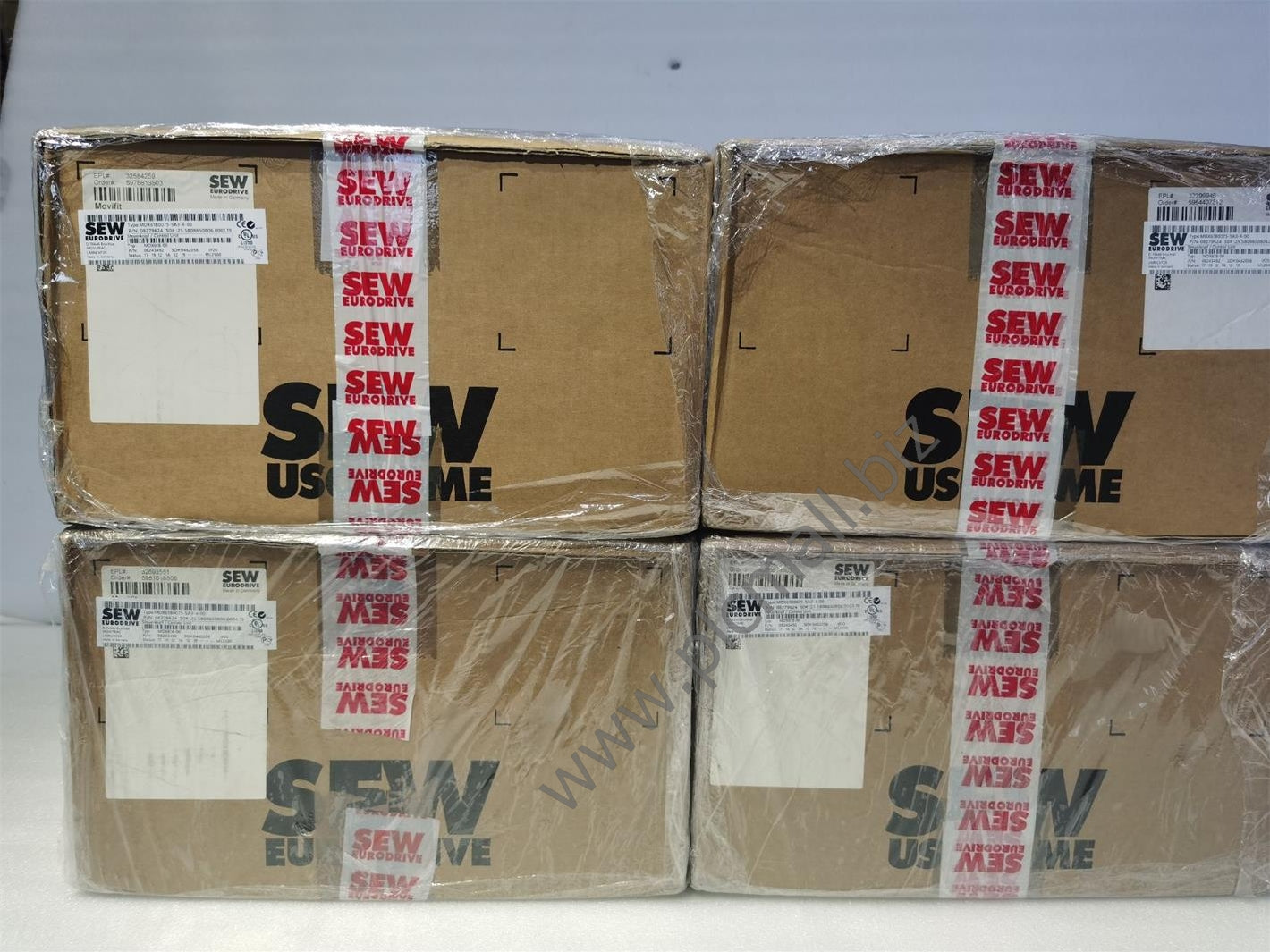 MDX61B0075-5A3-4-00 SEW Saiwei frequency converter New in box