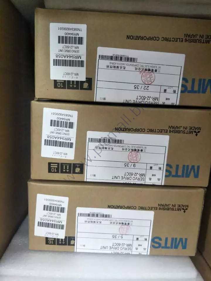 MR-J2-60CT Mitsubishi Servo Driver NEW IN BOX Fast transportation
