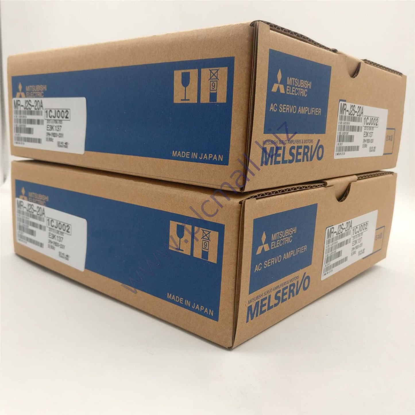 MR-J2S-20A Mitsubishi AC server Driver NEW IN BOX Fast transportation