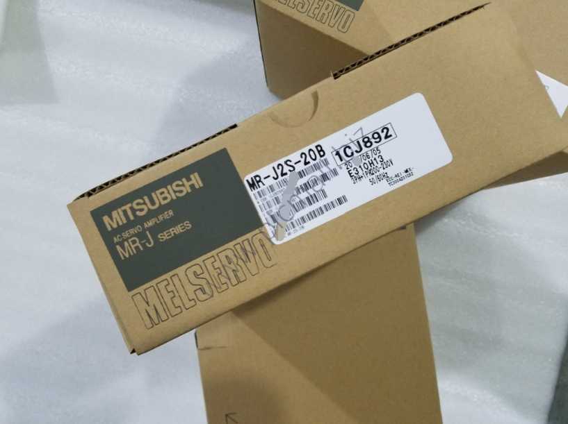 MR-J2S-20B Mitsubishi server Driver NEW IN BOX Fast transportation