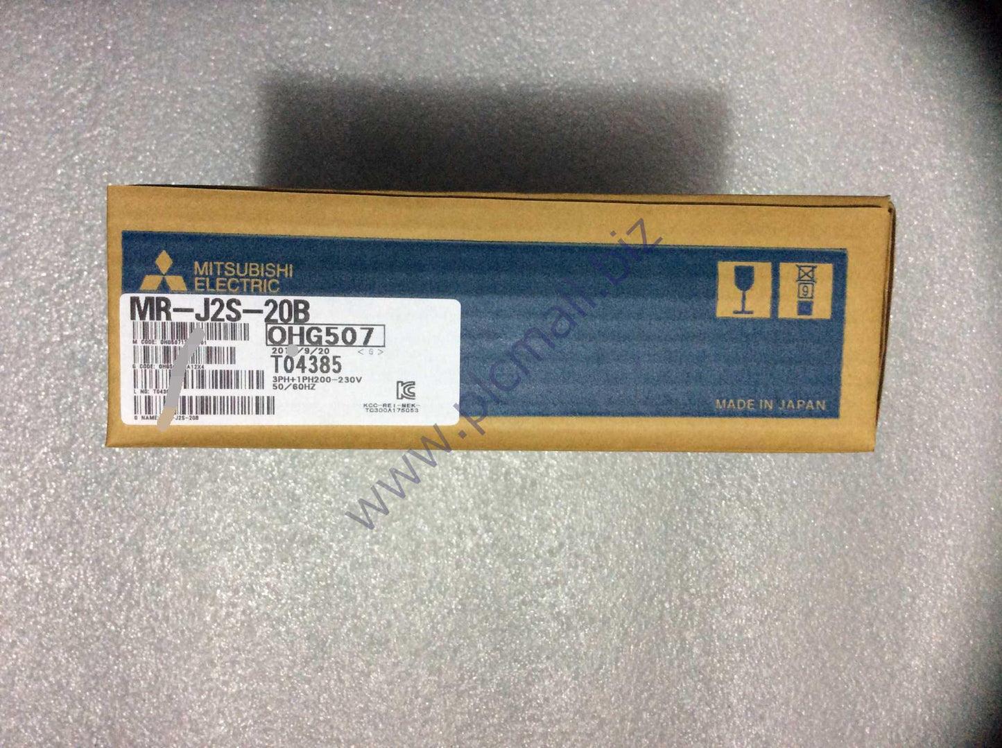 MR-J2S-20B Mitsubishi server Driver NEW IN BOX Fast transportation