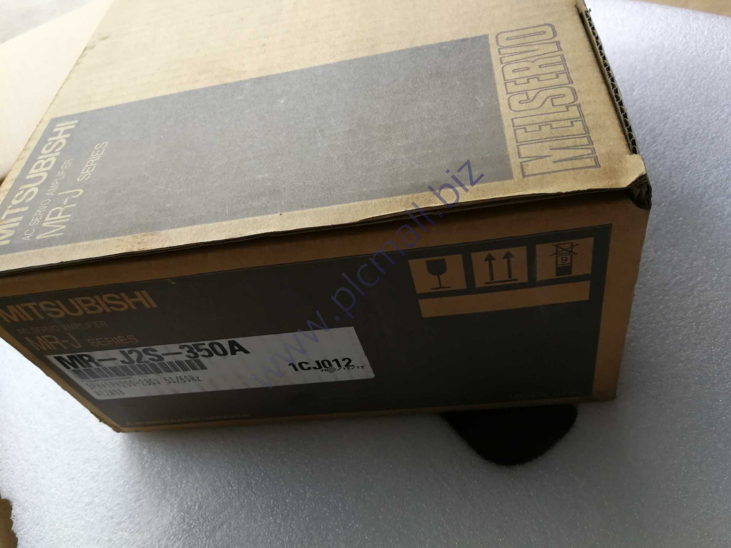MR-J2S-350A Mitsubishi AC server Driver NEW IN BOX Fast transportation