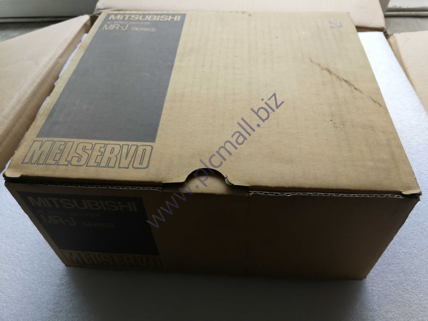 MR-J2S-350A Mitsubishi AC server Driver NEW IN BOX Fast transportation
