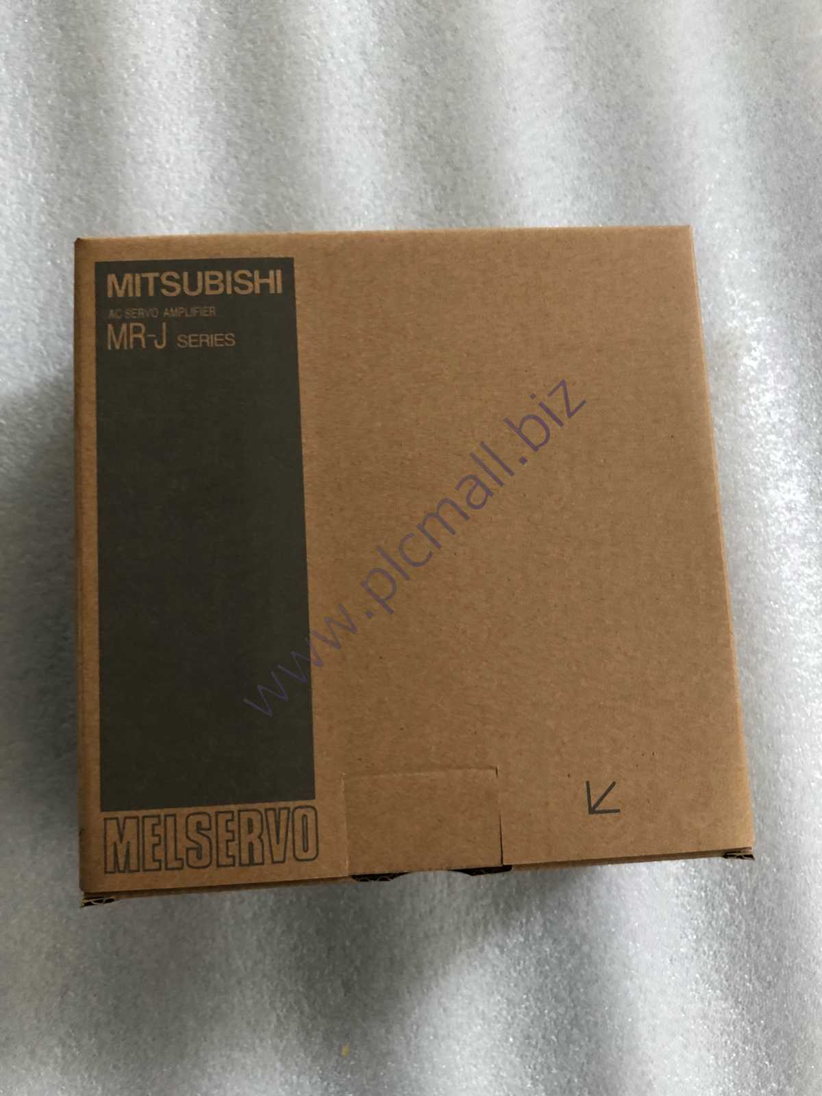 MR-J2S-60A Mitsubishi AC server Driver NEW IN BOX Fast transportation