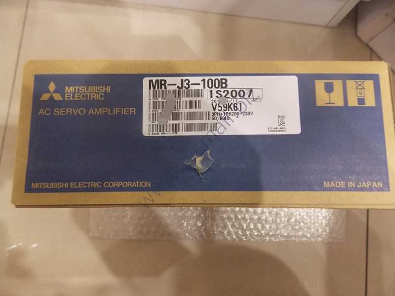 MR-J3-100B Mitsubishi AC server Driver NEW IN BOX Fast transportation