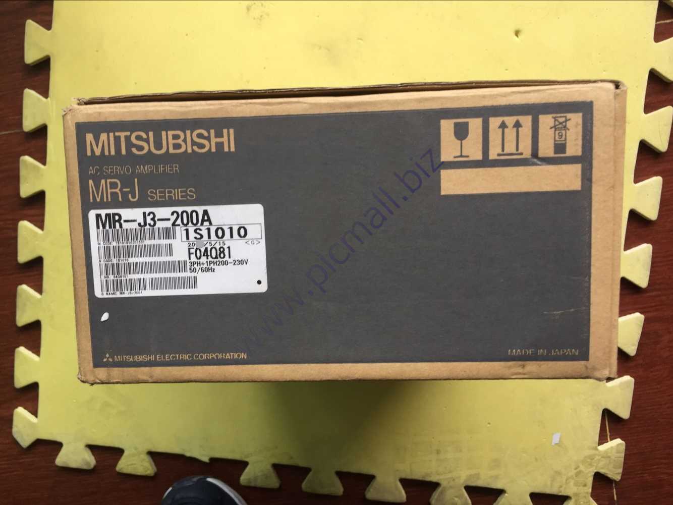MR-J3-200A Mitsubishi AC server Driver NEW IN BOX Fast transportation