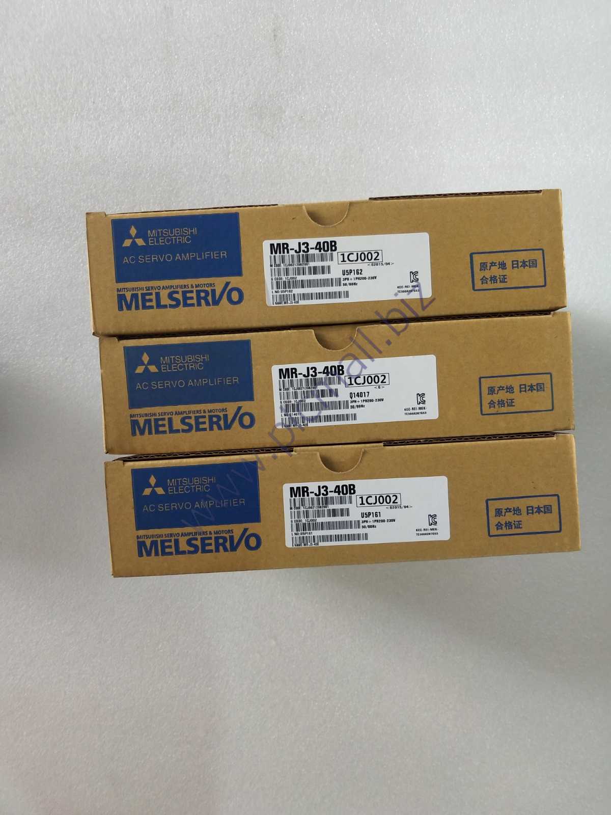 MR-J3-40B Mitsubishi AC server Driver NEW IN BOX Fast transportation
