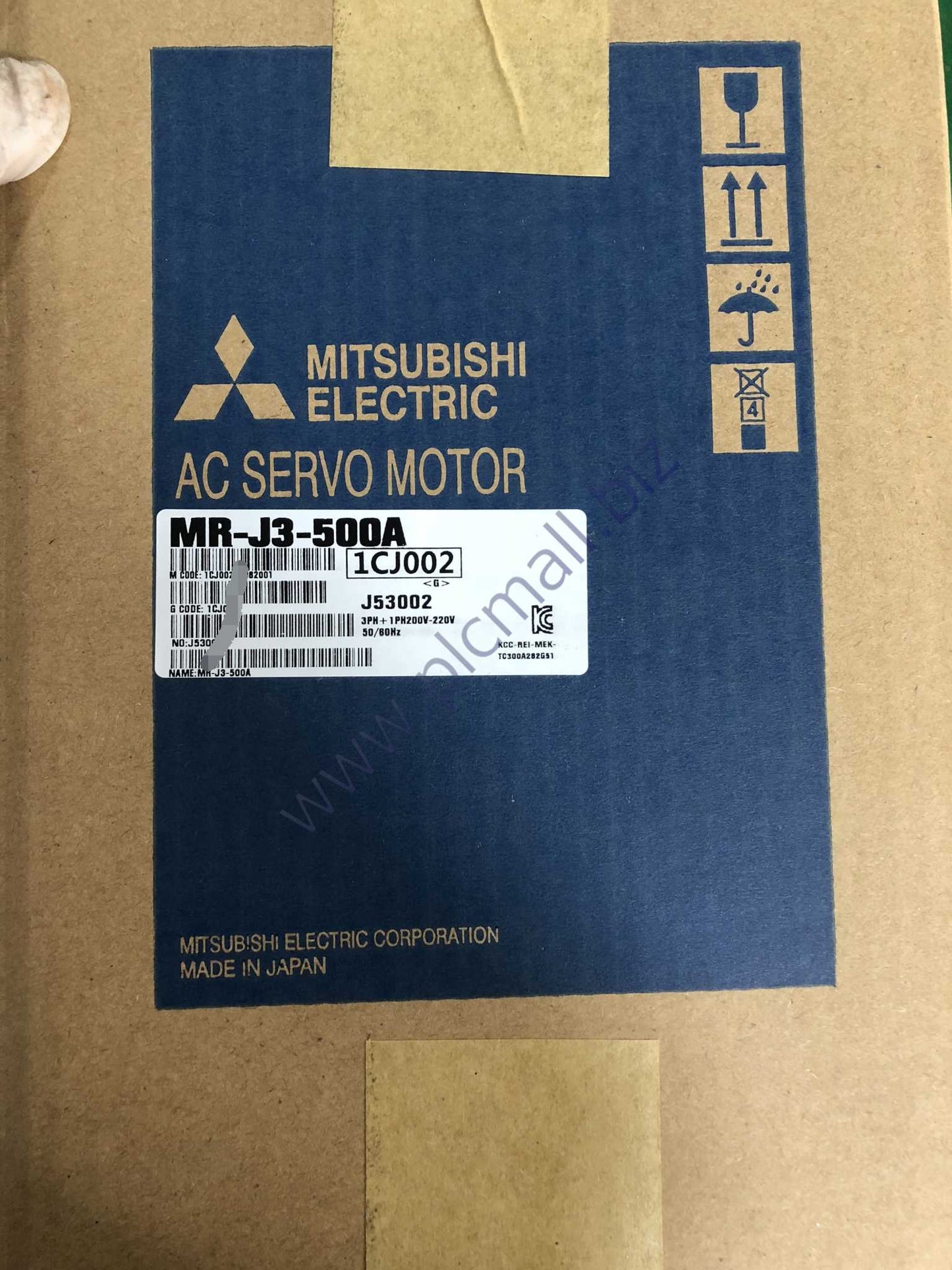 MR-J3-500A Mitsubishi AC server Driver NEW IN BOX Fast transportation