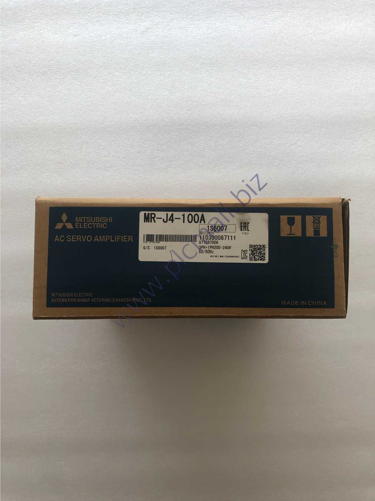 MR-J4-100A Mitsubishi AC server Driver NEW IN BOX Fast transportation
