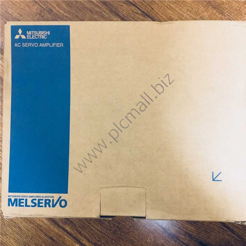 MR-J4-100B Mitsubishi AC server Driver NEW IN BOX Fast transportation