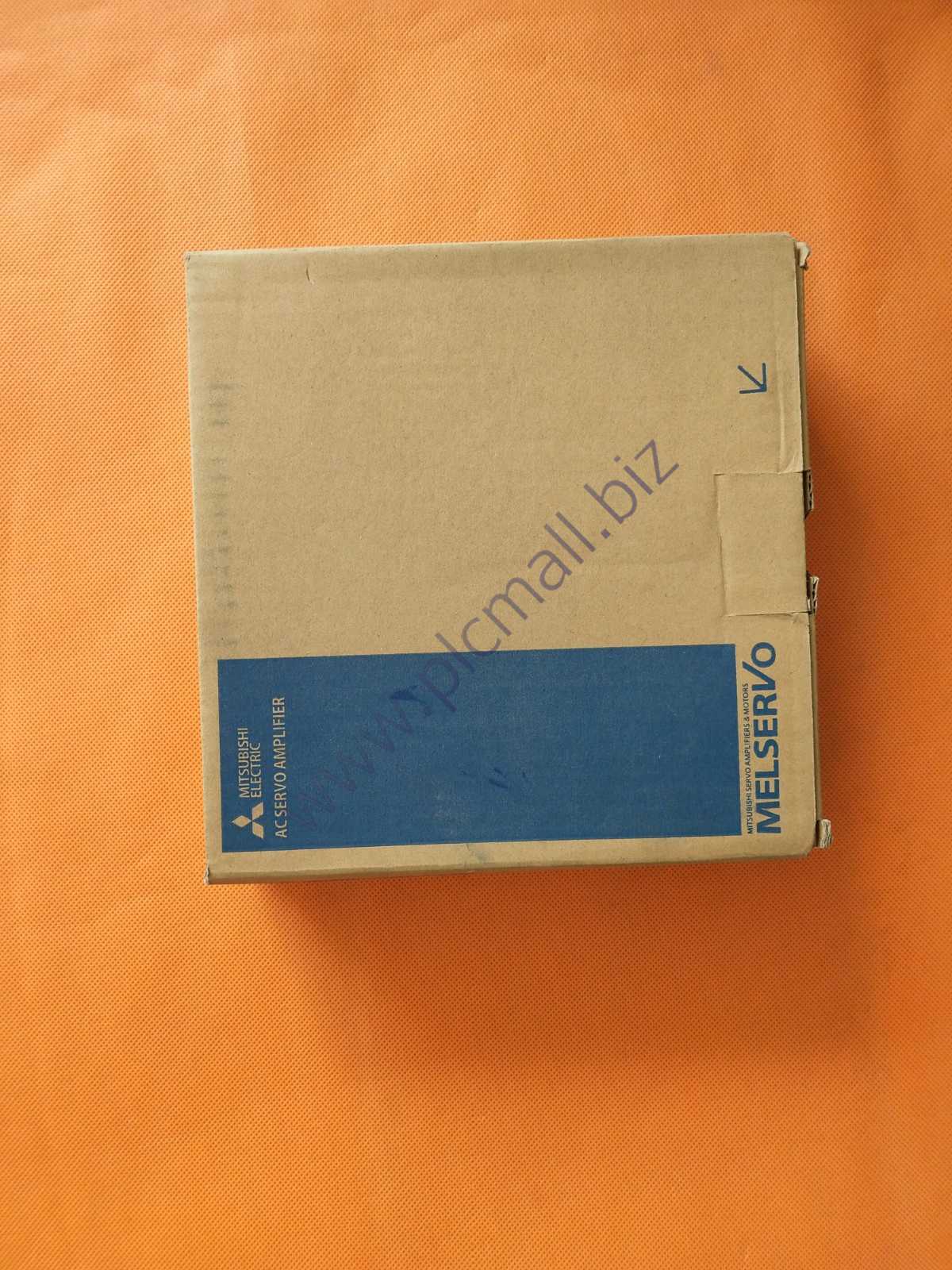 MR-J4-10B Mitsubishi AC server Driver NEW IN BOX Fast transportation