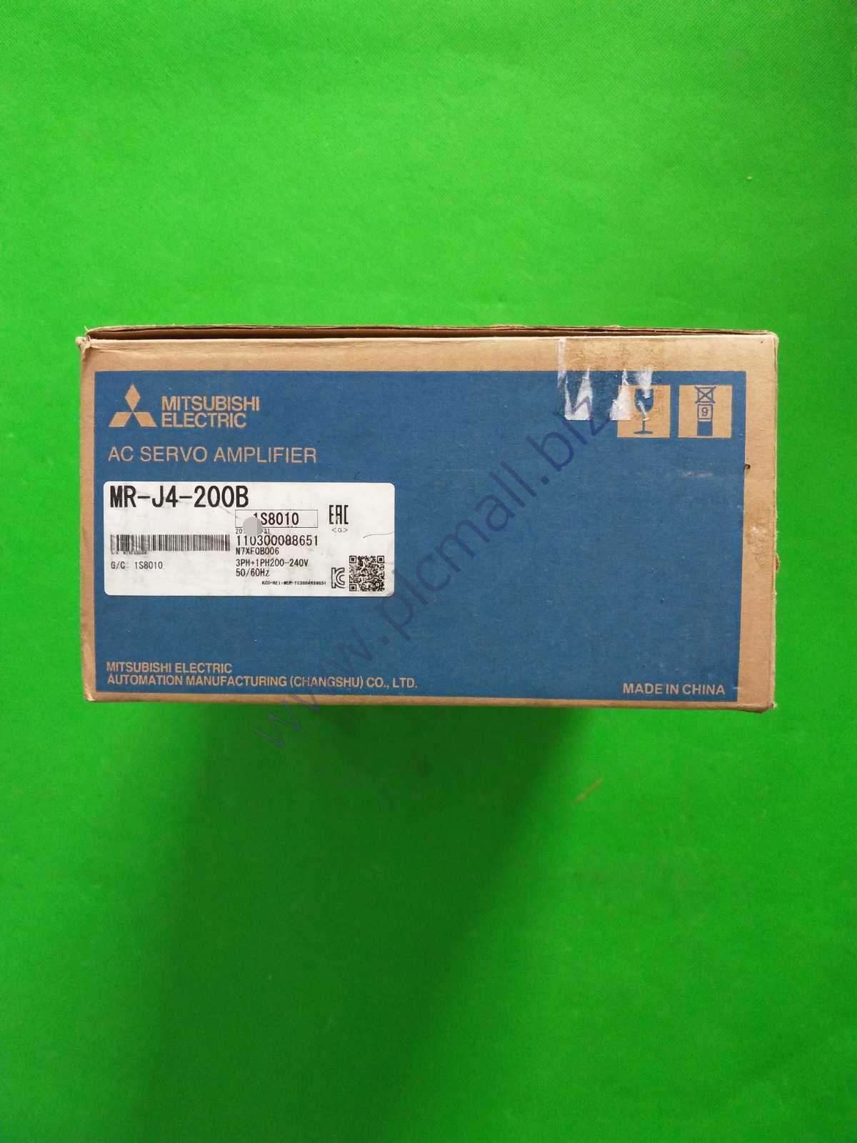 MR-J4-200B Mitsubishi AC server Driver NEW IN BOX Fast transportation