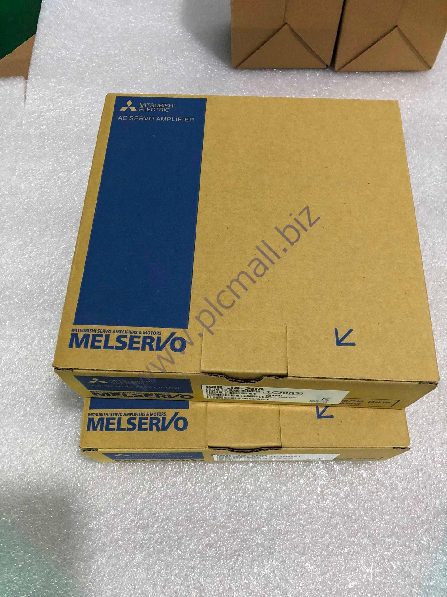 MR-J4-20A Mitsubishi AC server Driver NEW IN BOX Fast transportation