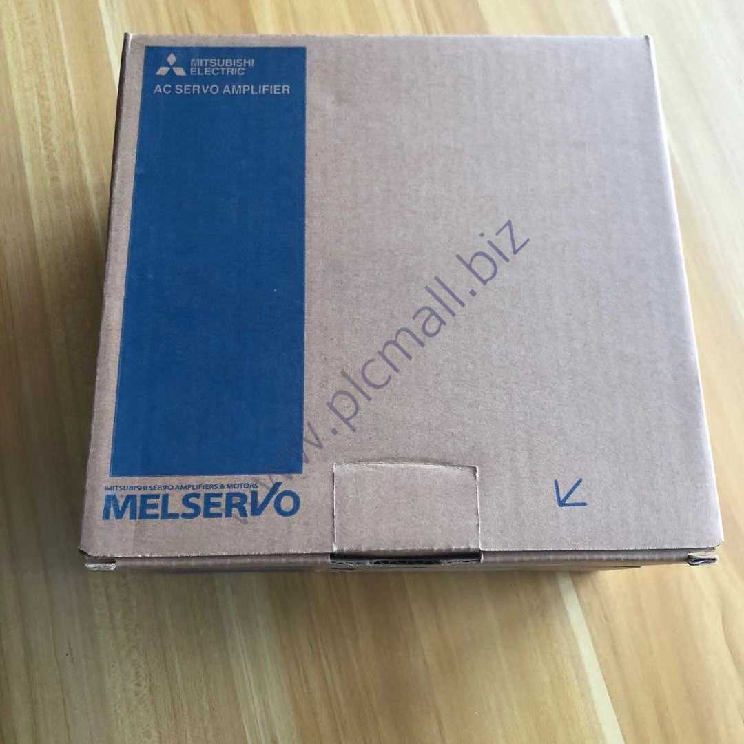 MR-J4-20A Mitsubishi AC server Driver NEW IN BOX Fast transportation