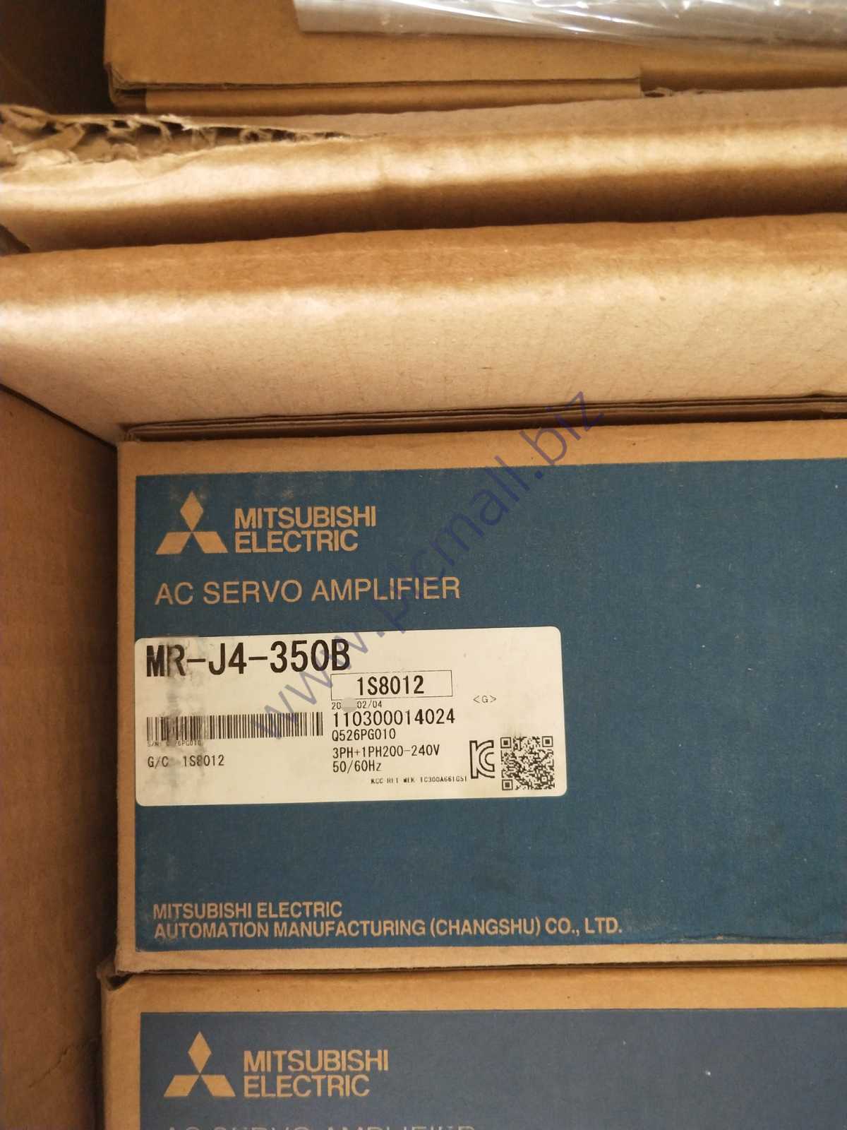 MR-J4-350B Mitsubishi AC server Driver NEW IN BOX Fast transportation