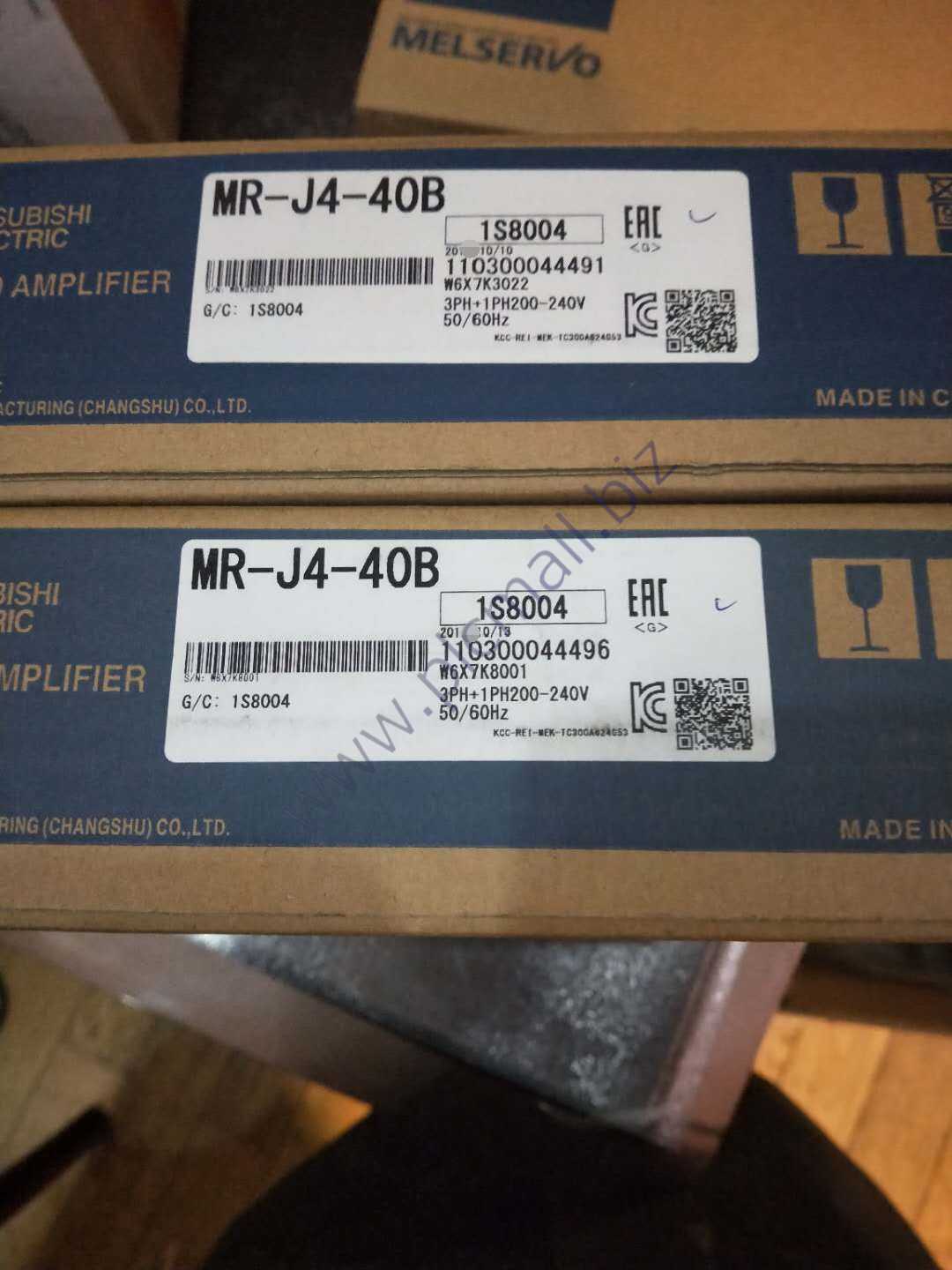 MR-J4-40B Mitsubishi AC server Driver NEW IN BOX Fast transportation