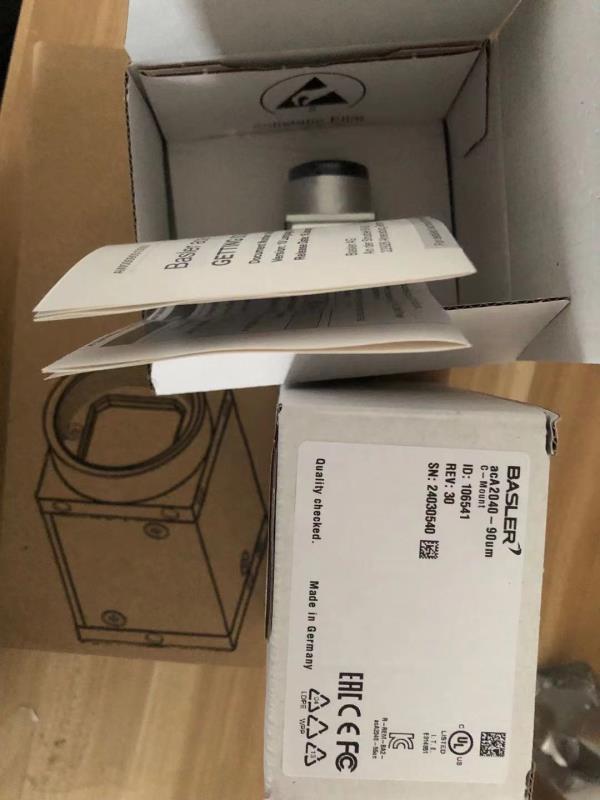 ACA2040-90UM Basler Industrial Camera Brand New Fastshipping