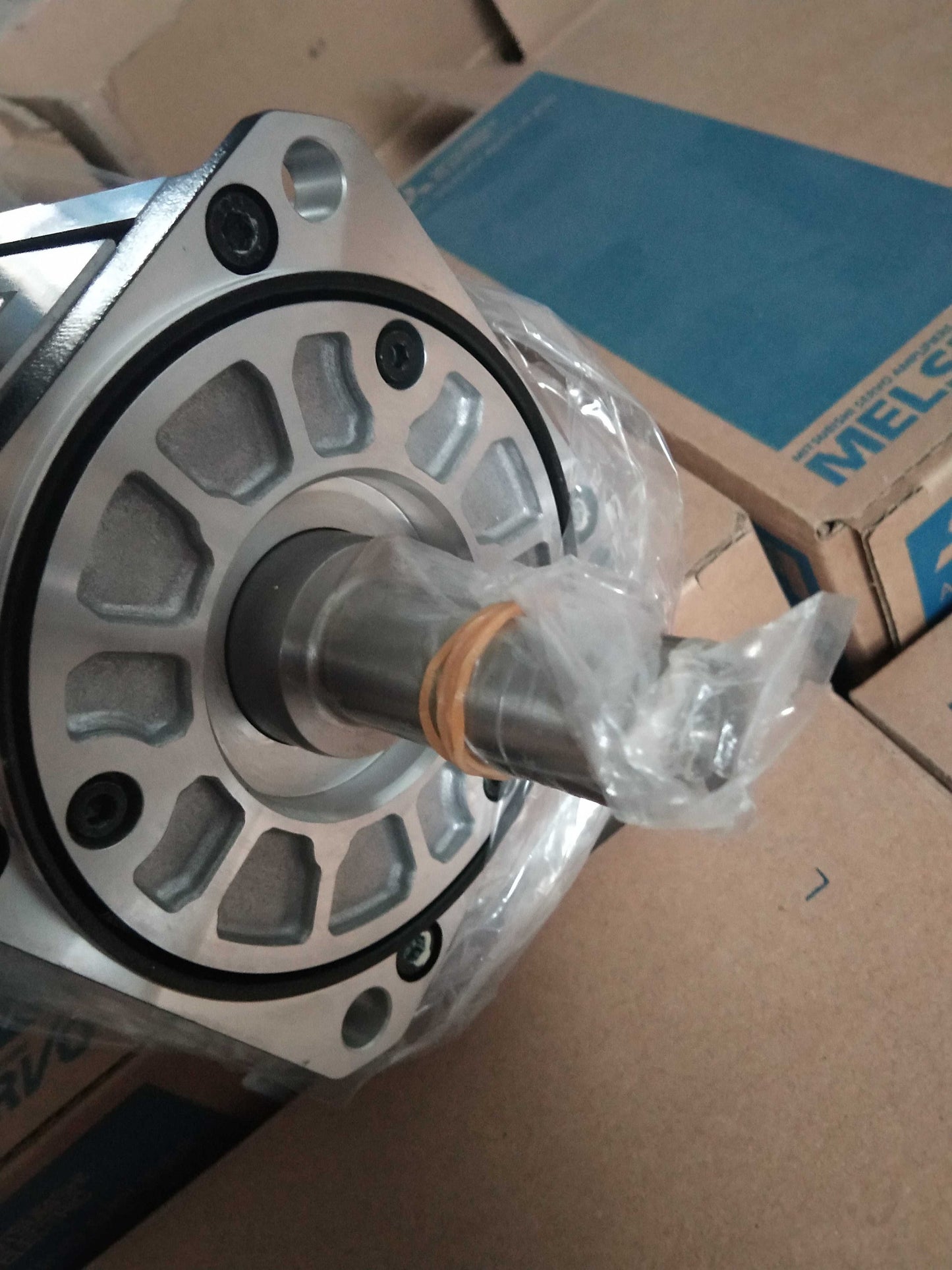 SGMSS-20A2A-YR12 YasKawa Robot motor Brand new Fast delivery