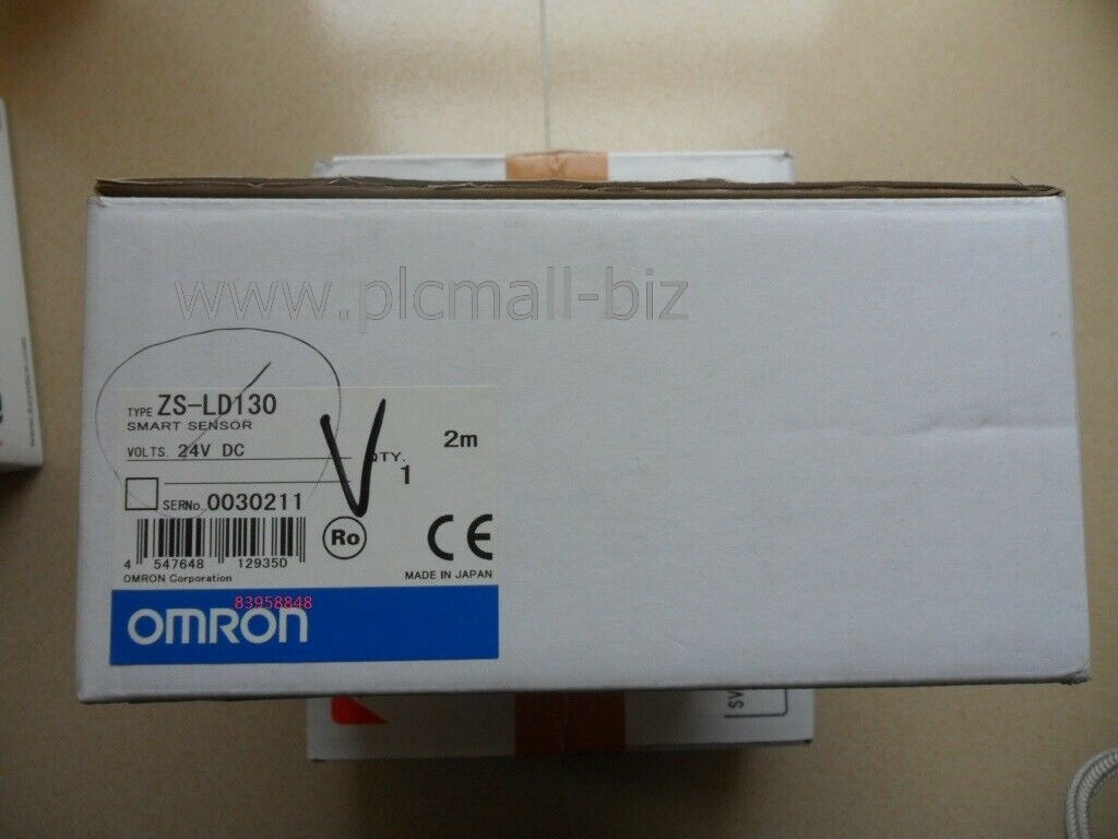 ZS-LD130 Omron laser sensor Brand New