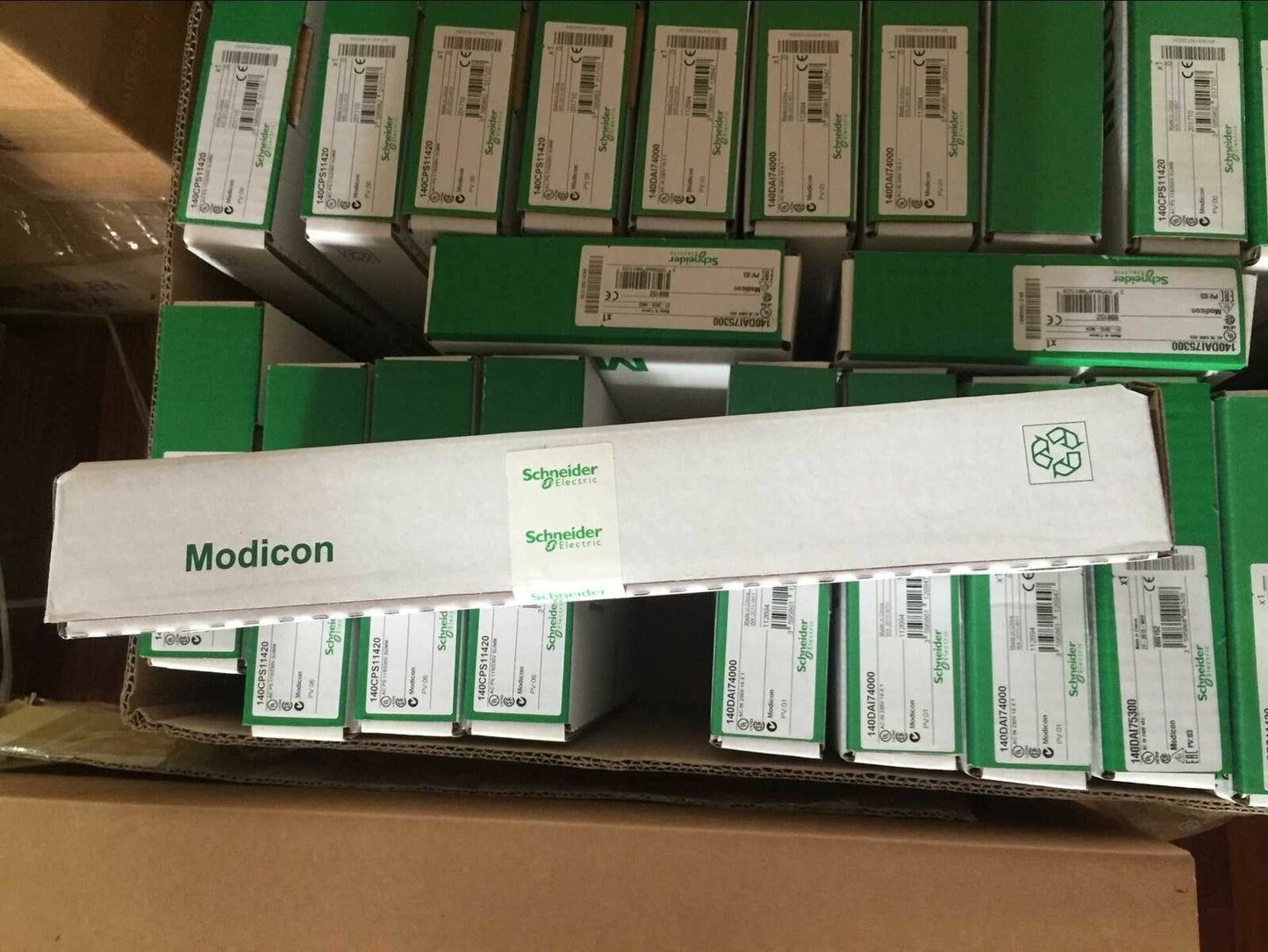 140CPS12420C Schneider 140CPS12420C power module
