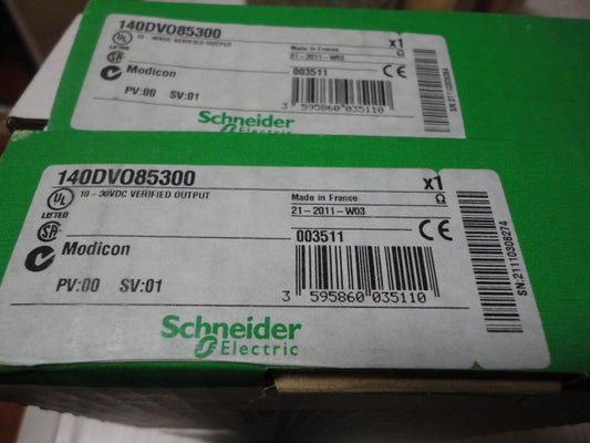 140DVO85300 Schneider discrete output module NEW IN BOX