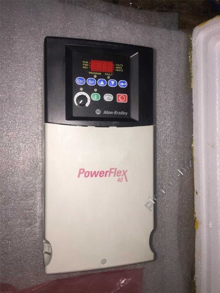 22B-D024N104 Allen Bradley PowerFlex 40- 11 kW (15 HP) AC Drive Brand new Fast shipping