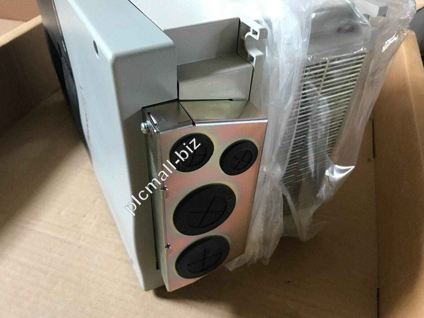 22C-D038A103 Allen Bradley PowerFlex 400- 18.5 kW (25 HP) AC Drive Brand new Fast shipping