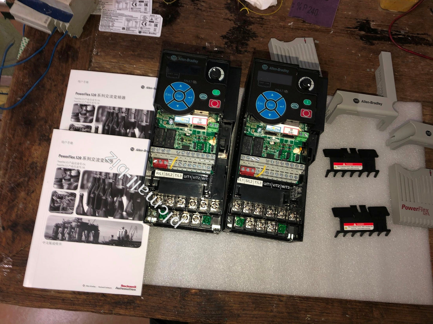 25A-D010N114 Allen Bradley PowerFlex 523 4kW (5Hp) AC Drive Brand new Fast shipping
