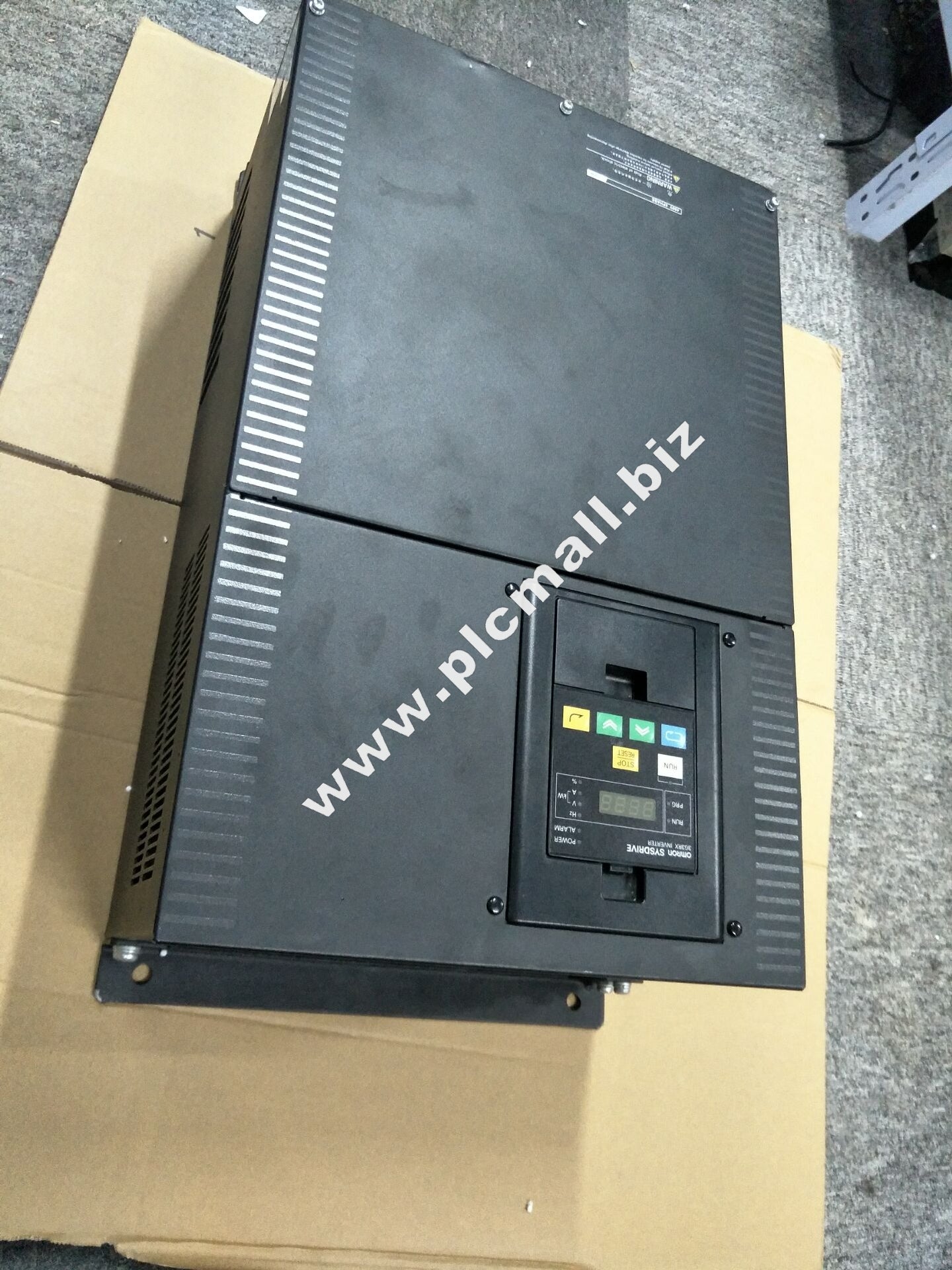 3G3RX-A4300-Z  Omron's new unpackaged general purpose inverter
