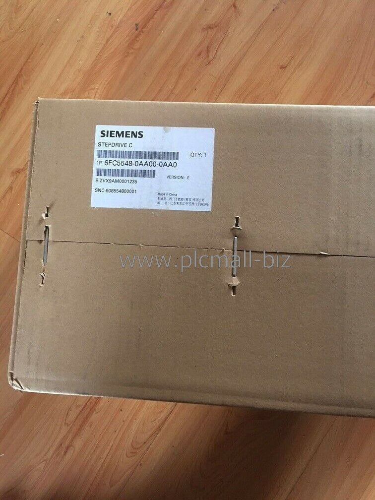 6FC5548-0AA00-0AA0 Siemens Stepper Drive Brand new