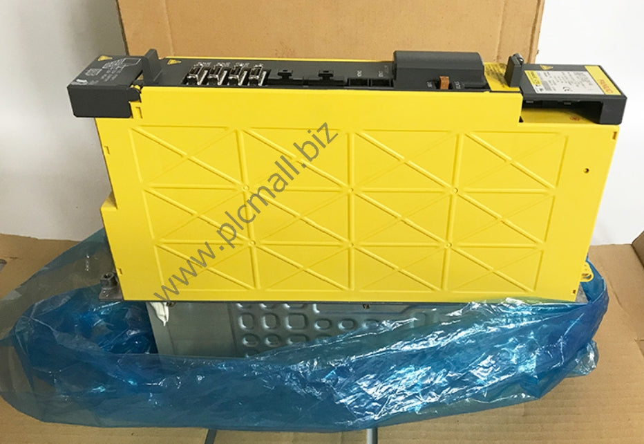 A06B-6114-H304 Fanuc Servo drive Amplifier aiSV 20/20/40 New in box